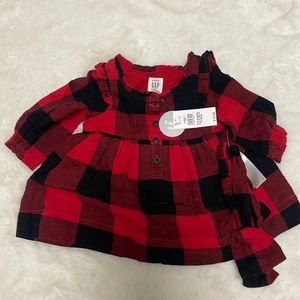 Gap 2 piece set 0-3 months
